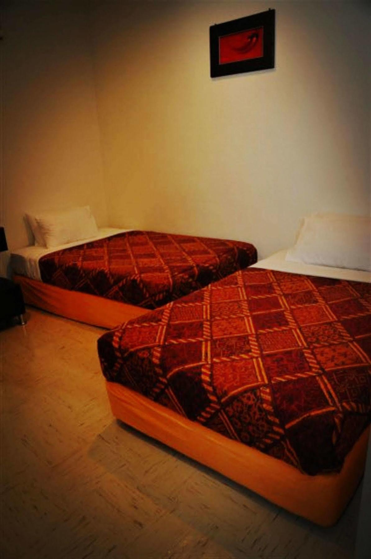 Old Budget Hotel George Town Exteriör bild