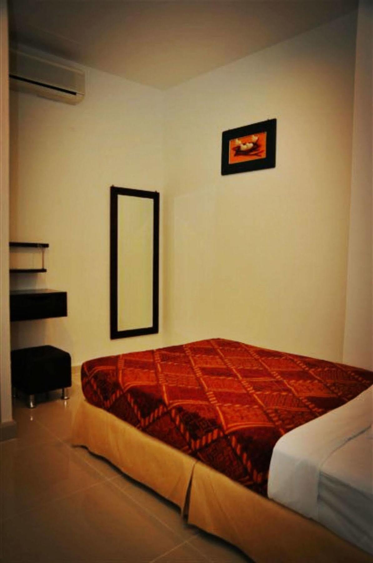 Old Budget Hotel George Town Exteriör bild