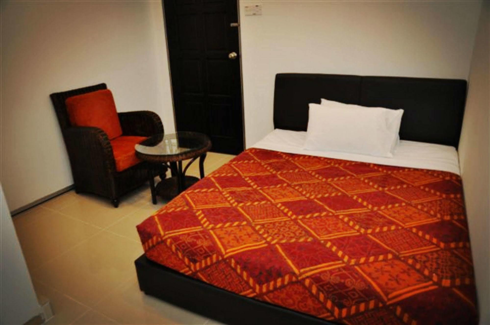 Old Budget Hotel George Town Exteriör bild